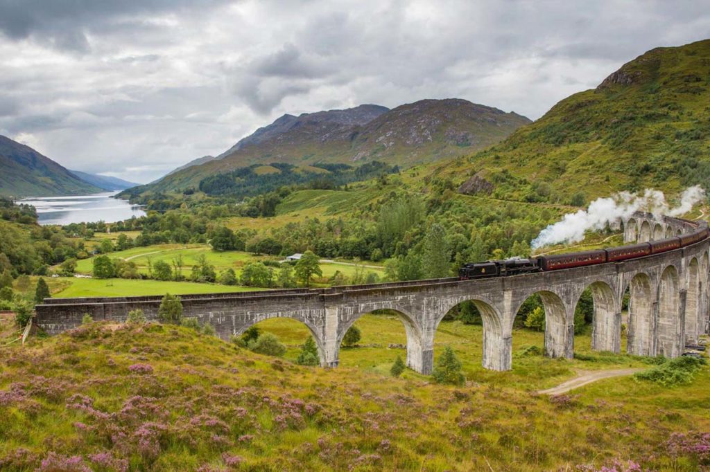 ATTRACTIONS-Glencoe_Glenfinnan ViaductâNorthern Highlands